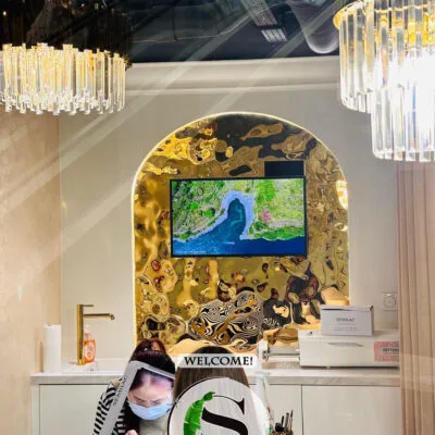 Panel dekoracyjny ze stali nierdzewnej - GOLD fala C002