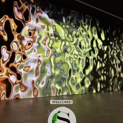 Panel dekoracyjny ze stali nierdzewnej – BLACK fala 001 SATIN (powłoka szczotkowana satynowa)